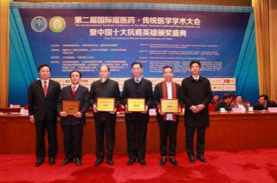 йʮ󿹰Ӣ۰佱ʢڱ¡ٿ