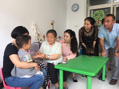 张派传承人田常英:推拿治病也有科学依据 张派传承人田常英:推拿治病也有科学依据