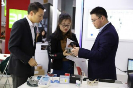三诺生物携糖尿病全病程管理产品参展CACLP