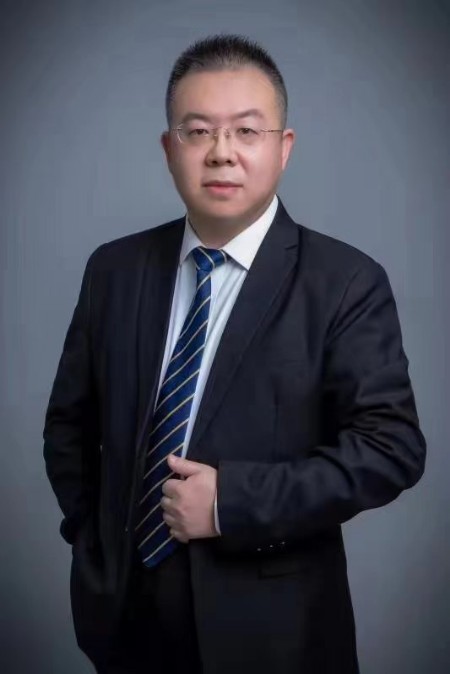 感染性疾病科专家李晖:将对职业的热爱与信念传递下去
