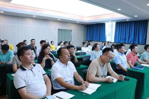 打造员工健康生活!太爱肽集团邀请北京东直门中医院医生开展健康义诊活动