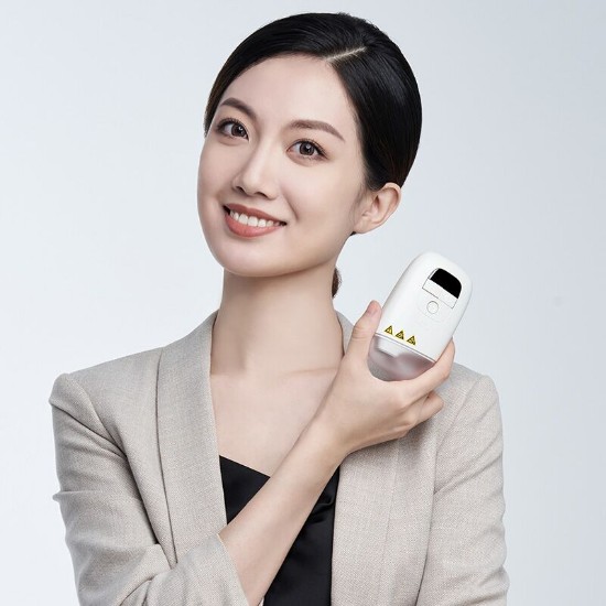 希格玛SQLED308家庭光疗科普:嘴唇上有白癜风可以光疗吗?